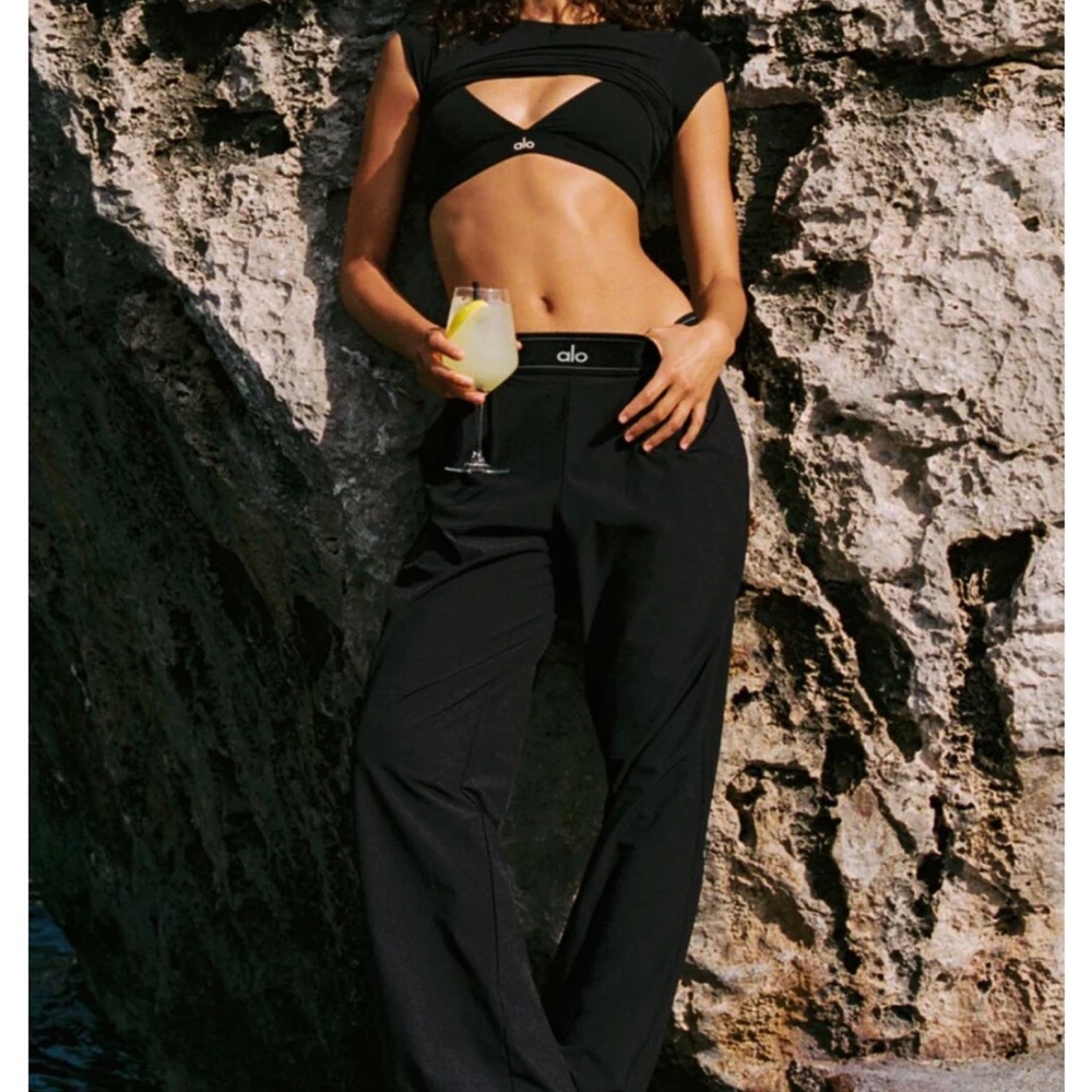 ALO Yoga Black High-Rise Wide Leg Lounge Pants Size L NWOT - Picture 2 of 9